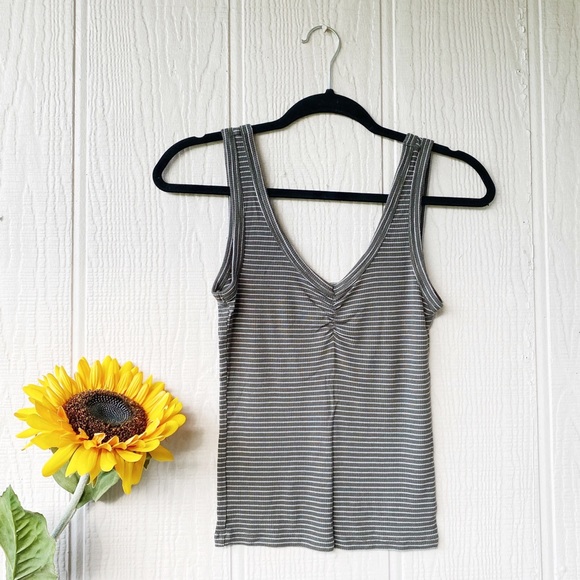 American Eagle Outfitters Tops - American Eagle Outfitters Tank Top